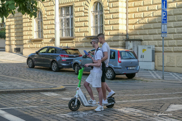 P1120880