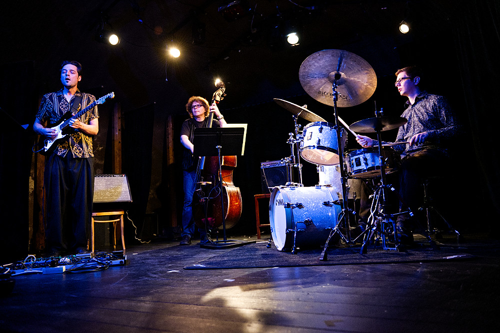 Taras Vološčuk Trio performing at Divadlo Inspirace in Prague